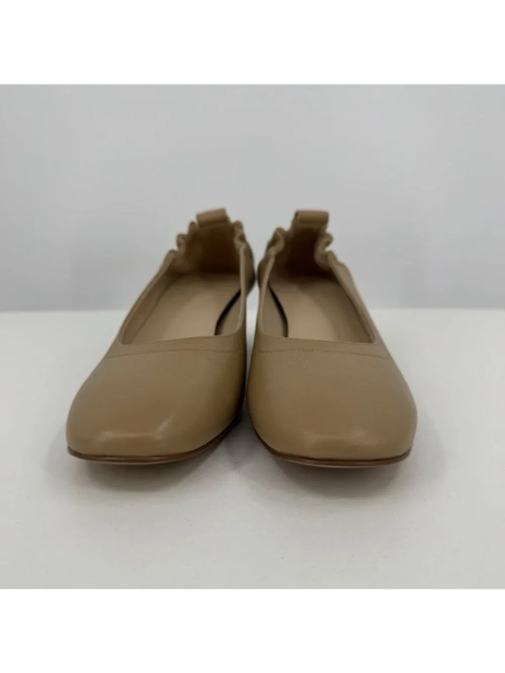 Everlane Italian Leather Day Heel Light Taupe 6 Women's Elastic Back Comfort